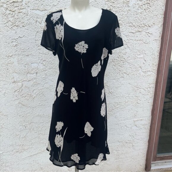 Jones New York 90s Vintage Black & Cream Floral Short Summer Dress - Picture 1 of 14